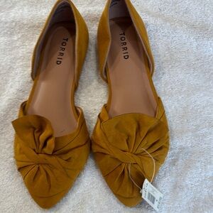 Torrid Yellow Knot Detail Flats